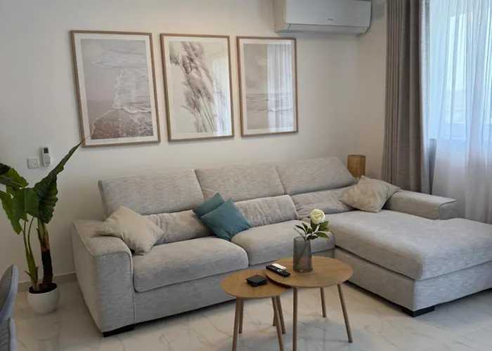 Perlina Нашшар